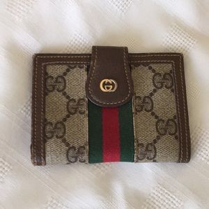 Gucci card holder